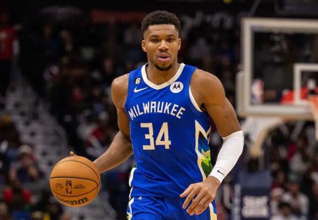 更是在整个 更是在整个