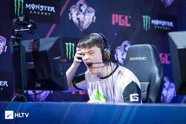 期的深入分 期的深入分