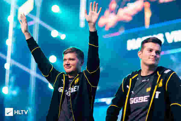 深圳队依靠 深圳队依靠