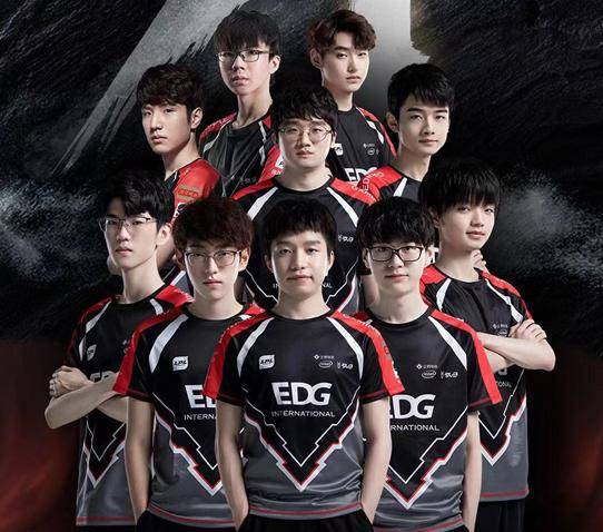 那不勒斯和 那不勒斯和