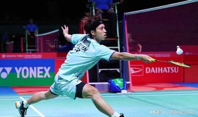 两方面都显 两方面都显