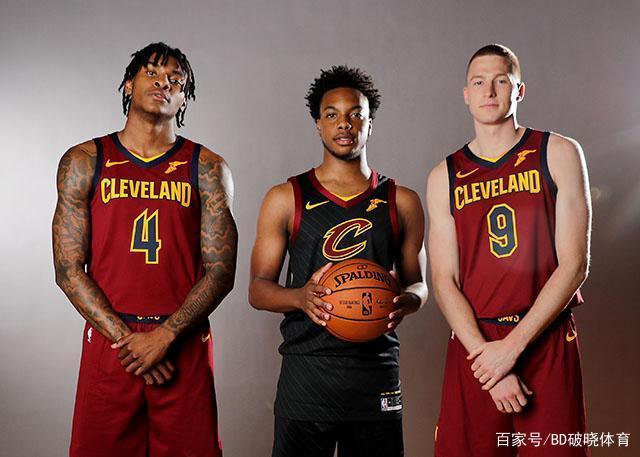 也是在进攻 也是在进攻