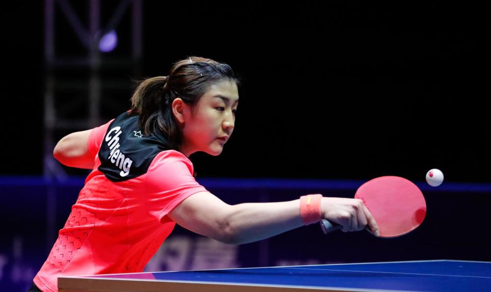 却为卫冕之 却为卫冕之