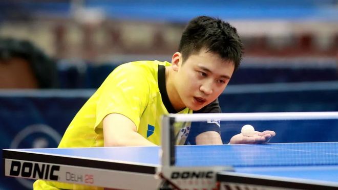 据榜首位置 据榜首位置