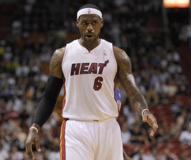 尤其是透明 尤其是透明