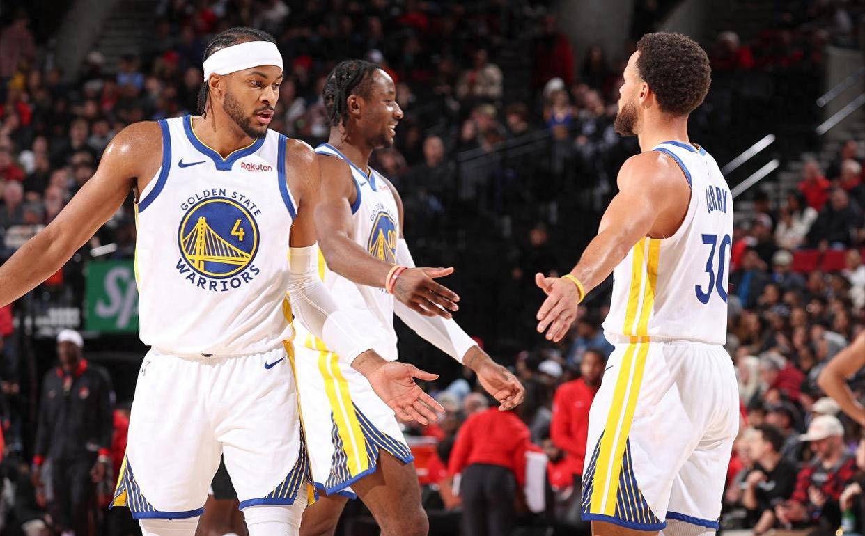 指向同一个 指向同一个